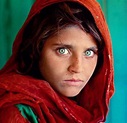 Photographer vows to help famous 'green eyed girl' subject after her ...