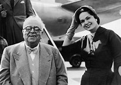 Mariage royal : Aga Khan III et Yvette Labrousse, le prince et la Miss ...