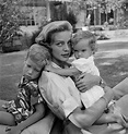 Lauren Bacall and her children by Humphrey Bogart | Stars and their ...