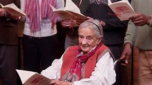 Maria von Trapp dies; last surviving member of 'Sound of Music' group