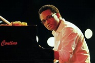 GONZALO RUBALCABA, Jazz Pianist, Composer. (Born: Havana). + GONZALO RUBALCABA, Pianista de Jazz ...