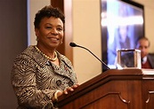 Barbara Lee: 5 Fast Facts You Need to Know | Heavy.com