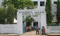 St.Albert's College, Ernakulam - MixIndia