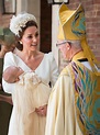 El príncipe Guillermo y su esposa Kate Middleton bautizaron a su tercer ...