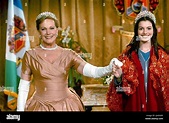 JULIE ANDREWS, ANNE HATHAWAY, THE PRINCESS DIARIES, 2001 Stock Photo - Alamy
