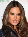 This Is How Victoria's Secret Model Alessandra Ambrossio Does a ...