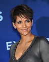 Halle Berry Frisuren - Die 12 Schönsten Frisuren zum Ausprobieren!