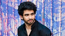 Amaal Mallik Bio, Height, Weight, Age, Family, Girlfriend And Facts ...