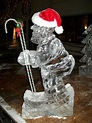 Santa Christmas ice sculpture - Streets United