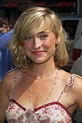 'Smallville' Actress Allison Mack Arrested in Connection With Bizarre ...