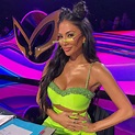 Nicole Scherzinger’s Glowing Neon Green Outfit At 2021 The Masked Singer