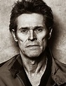 Willem Dafoe | Male portrait, Black and white portraits, Celebrity ...