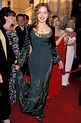 What the Oscars Red Carpet Looked Like in 1998 Photos | Vanity Fair