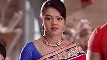 Gopi enters Dharma's Room Saath Nibhana Saathiya Episode 14th April ...