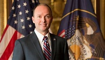 Republican Spencer Cox Wins Utah Governor’s Race