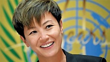 Denise Ho: la pop star qui lutte pour la démocratie - Châtelaine