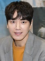 Poze Jun-hyuk Lee - Actor - Poza 7 din 22 - CineMagia.ro