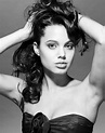 Angelina Jolie - First Fotoshoot [Harry Langdon] (1989) (32 фото ...