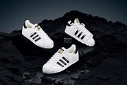 Las adidas Superstar de Lego son las zapatillas que te van a hacer ...