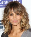 Halle Berry Medium Curls with Bangs | Halle berry hairstyles, Hair ...