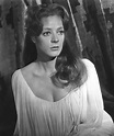 Dame Maggie Smith (Harry Potter/Downtown Abbey) in the 60's : r ...