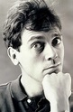 20 Photos of Hugh Laurie When He Was Young
