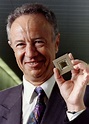 Silicon Valley legend Andrew Grove dies at 79