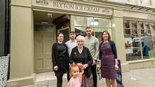 The Lincolnite tries: Blyton Ice Cream opens in Lincoln with over 70 ...