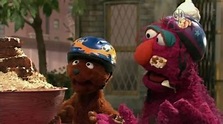 Sesame Street - Season 41 Episode 34 : Curly Bear Chases Birthday Cake ...