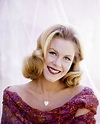 Remembering Beloved 'Bewitched' Star Elizabeth Montgomery Who Died from ...