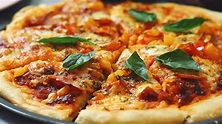 Homemade pizza/ pizza fait maison facile et rapide - YouTube