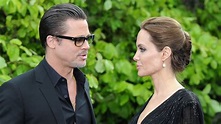 First Photos From Brad Pitt and Angelina Jolie's Wedding Released - ABC ...