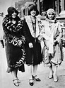 50 Fabulous Vintage Photos That Show Women’s Street Style From the ...