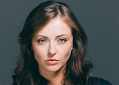 Who Is Katharine Isabelle? Age, Net Worth, Married, Husband, Instagram