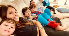 Antonella Roccuzzo, una mamá orgullosa de sus hijos con Leo Messi ...