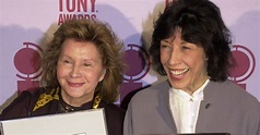 Lily Tomlin marries partner of 42 years