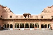 Raja Nahar Singh Palace / Ballabgarh Fort Palace, Gurgaon - Timings ...