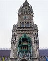 Rathaus-Glockenspiel on Marienplatz Clocktower, Munich, Germany. Stock ...