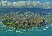 Diamond Head - A Volcanic Crater in Hawaii - Charismatic Planet