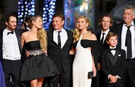 Cannes 2021: Julia Roberts e il primo red carpet di sua figlia Hazel le ...