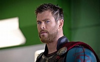 Chris Hemsworth New Look In Thor Ragnarok Wallpaper,HD Movies ...