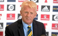 Scotland boss Gordon Strachan calls up Leeds captain Liam Cooper for ...