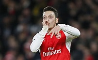 Contrato de Özil com o Arsenal tem cláusula para "evitar" o Barcelona