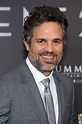 Actor Mark Ruffalo joins march against white supremacy | WEAR