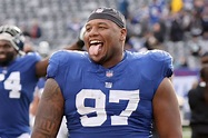 Giants' Dexter Lawrence debuts Dexxywear clothing line