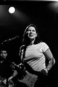 The Breeders, Kim Deal | Female guitarist, Female musicians, Rock bands photography