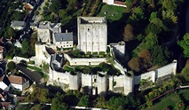 (Indre-et-Loire) vue aérienne du Château de Loches | French castles ...