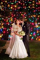 21 Festive Wedding Photos That Are Pure Holiday Magic | HuffPost
