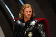 'Thor' review: Kenneth Branagh directs a superhero movie as thunderous ...