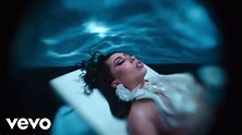 Kali Uchis - fue mejor feat. SZA (Official Video) - YouTube Music